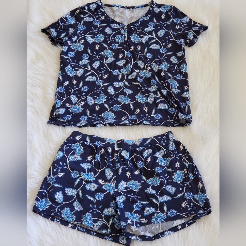 Liz Clairbone - 2 Pcs Pajama Shirt + Short - Floral Print Fabric